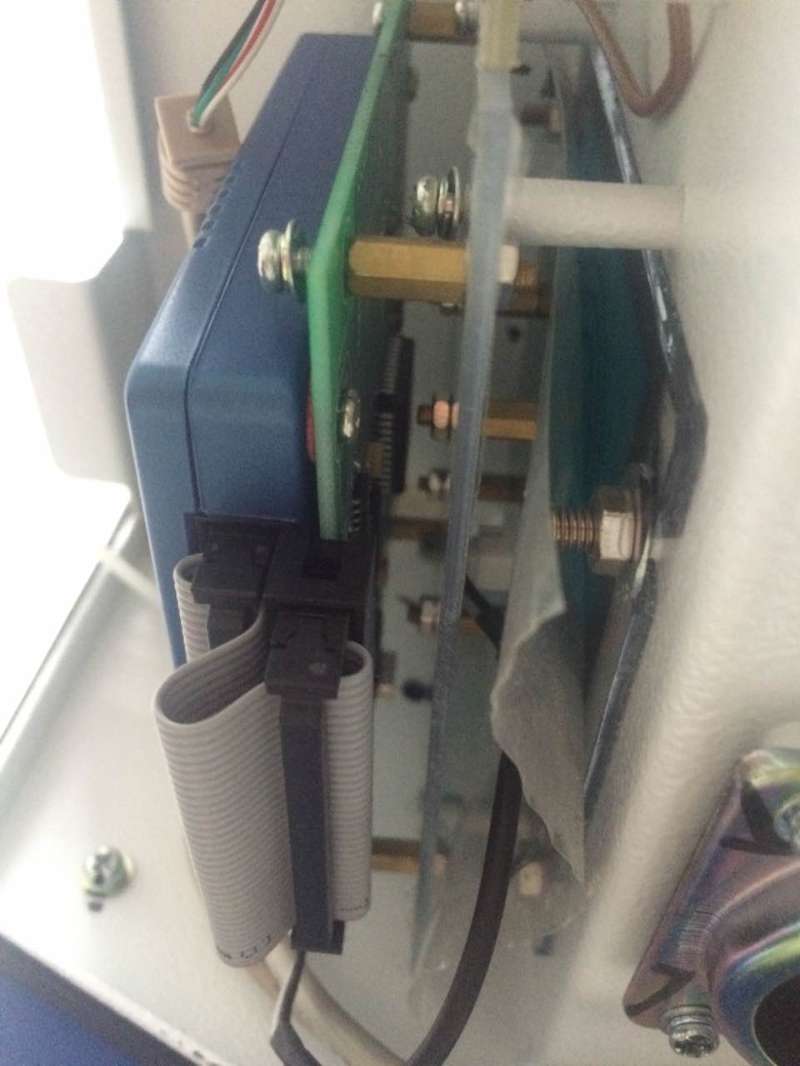 身份證讀卡器模組在建設銀行發卡充值機安裝使用 身份證讀卡器模組在建設銀行發卡充值機安裝使用